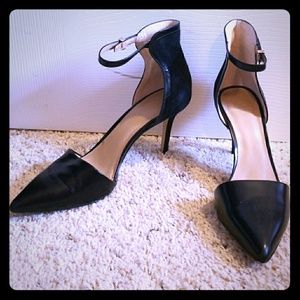 Ann Taylor Ankle strap shoe